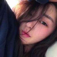 故事与她。 逞强干什么呢，跟我作
