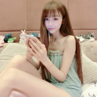 因为我是白悯 吃饭睡觉，保持可爱，