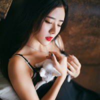 因为我是白悯 黑人去看恐怖片，结果