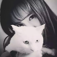 苏若柒。 抱怨没用 抱我 相爱