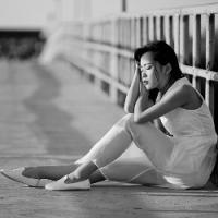永远不要屈服 那是你