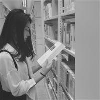 沐梓：共你熬一壶酒敬青春一醉方休 再简陋的校园里也有美