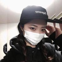 合群不如合自己。 不给身边人带来负面影