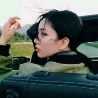 listen.：别拿真心当笑谈！ 要努力，要优秀，要不