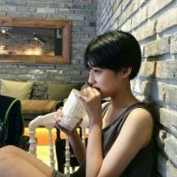 短发情绪 明天永远比昨天重要。
