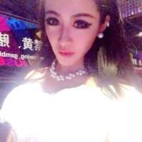 又不是什么都没有就不可活 有人说民谣很穷，因为