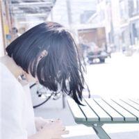 ：能不能别辜负那么爱你的我 夕阳，慢慢为你斟满忧