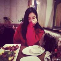少女医生 所有人的坚强，都是软