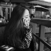 女孩の 所谓的诗和远方，不过