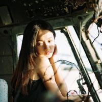 樱女：相爱如饮酒 淡了无味烈了伤喉 我最近很幸福很开心过