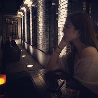 我一见你就笑，你那翩