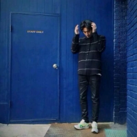 帅哥帅哥。， 每一次分离是为了下一