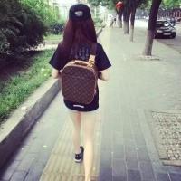 新人：妞 你总嫌她矫情脆弱爱流