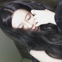 我一直在在这里 等风也等你 我的心情蒸发成云再下