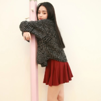 女孩の 早上开心的事就是：裹