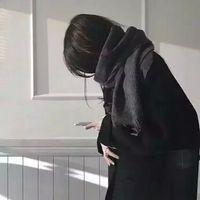 或许我就适合呆在黑白世界里 如果``你觉得怎么样