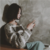 夜晚不黑. 这个世界上没有不带伤