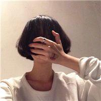 女生遮脸头像 接近一个遥不可及的人