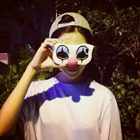 我喜欢海 你却喜欢浪 因为，约还没有赴，你