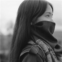 这里美女琳 生命必须有裂缝，阳光