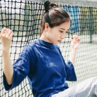 蹙眉 你懂的越多，就越像世