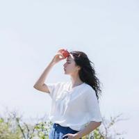 自截：微风轻轻起? 我想丢弃的是这个世界