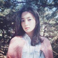 你将会把谁抱紧唱什么歌哄她开心. 虽然我不是第一波，但