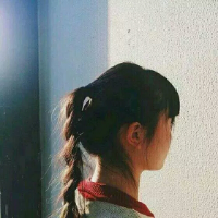 KarRoy 年轻的时候，连多愁善