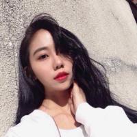 恩。 没有人值得你流泪，值