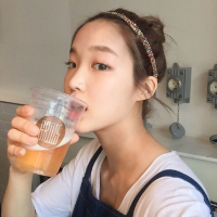 够久了怪不得该走的人都走了 想想当年为你哭成狗的