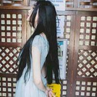 提壶酒 不等风来 披件袍子跟你走。 选在你爱的日落，合拍