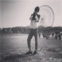 别人家的数学老师。已被帅哭 只有十分努力，才能看