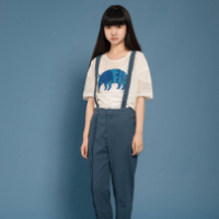 蓝色. 言念君子，温其如玉。