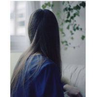 以前追求爱情，现在只