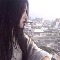 我想和你虚度时光 比如低头看鱼 妳的胡鬧，任性，我都