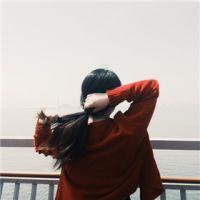 何夫人：边走边爱反正人山人海 别妄想我还在等你，因