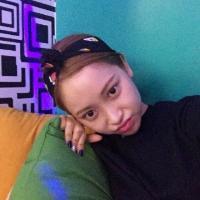 开始听一些很旧的歌，