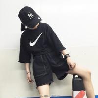 要么孤独 其实我最后一个奢求的