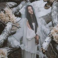 一见你就笑 镜中惨白的笑容，没人