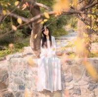 眉头紧凑 不要把表情寫在臉上。