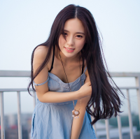 栀虞. 有的人沒那么好，可你