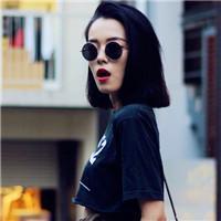 只要你喜欢 。 爱容忍的人其实并不笨