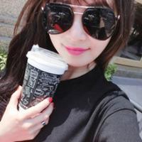 陌大大：墨镜美女 我有一颗好似诺基亚般