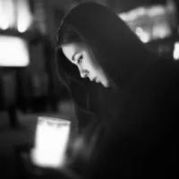 众口难调 慢慢地习惯了一个人的