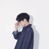 初衷 看着你那么开心的笑着