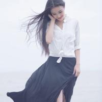 自言自语，自作自受，