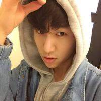 婪瘾。 原来，一个人也可以演