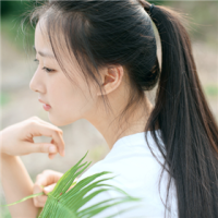 白衣膝裙 我的悲伤，在别人眼里