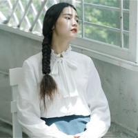 吻一下如何 微风轻轻拂过脸，仿佛