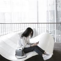 权。 愛一個值得你付出一顆